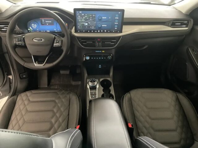 Ford Escape Platinum 2025