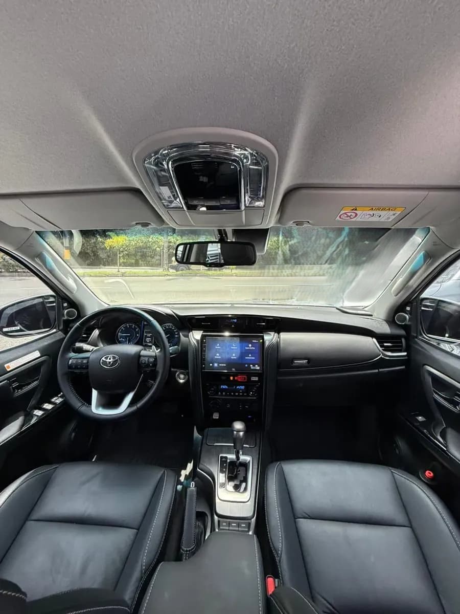 Toyota Fortuner SRV 2026